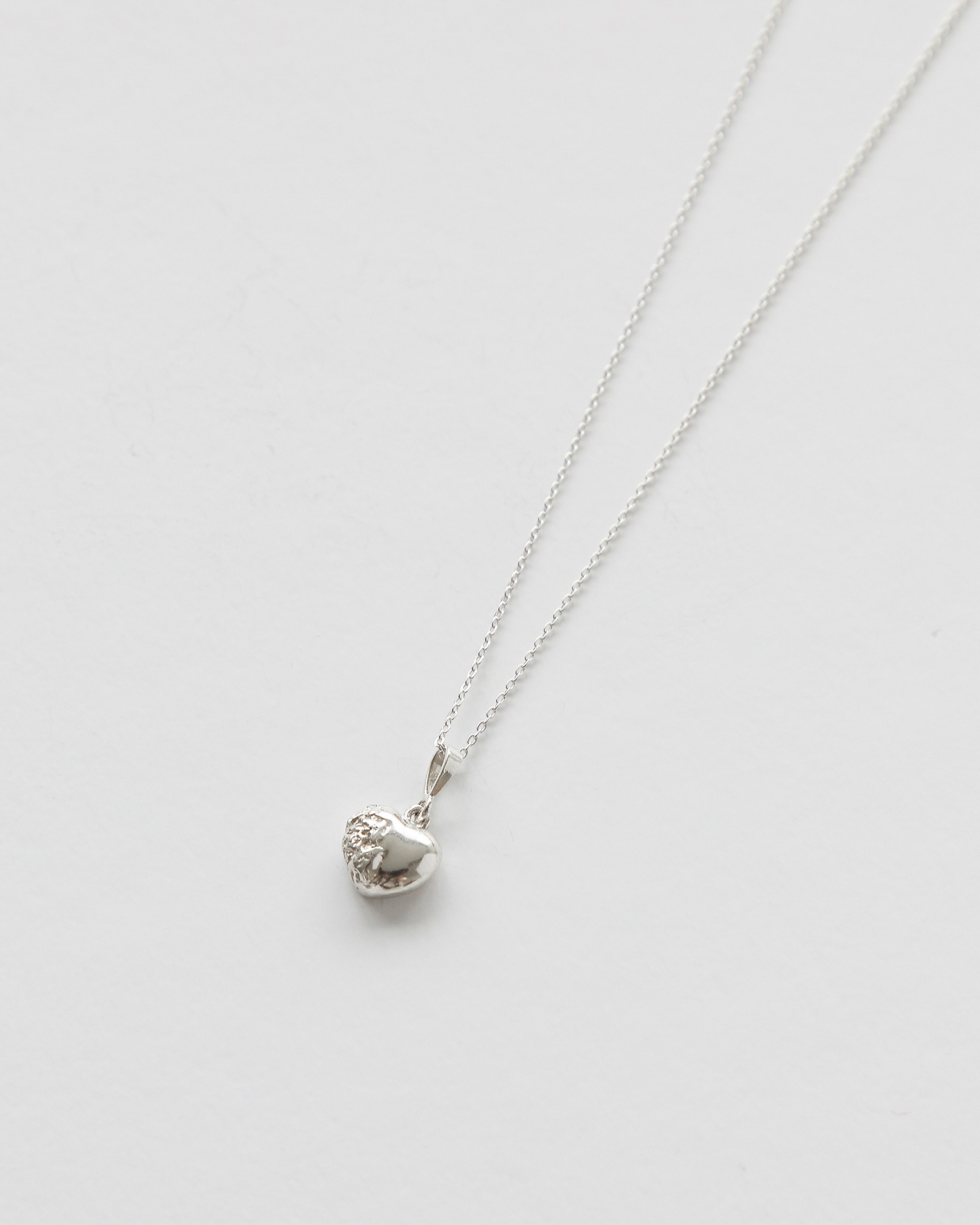 shape of love s necklace